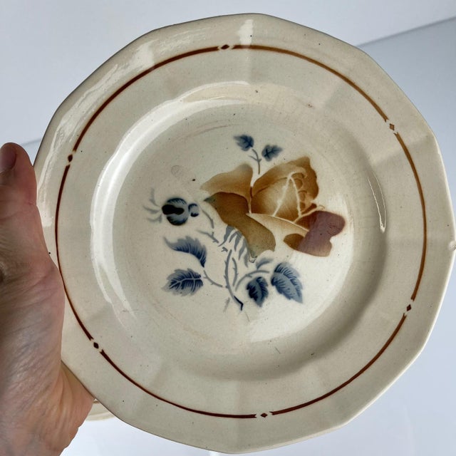 Vintage Dinner Plates with Floral Motif from Sarreguemines, 1920s, Set of 4 For Sale - Image 12 of 14