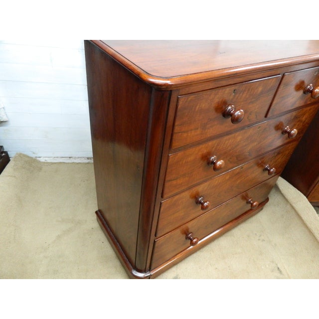 Victorian Mahogany Chest of Drawers For Sale - Image 9 of 18