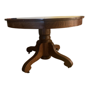 Early 20th C. Round Tiger Oak Pedestal Dining Table