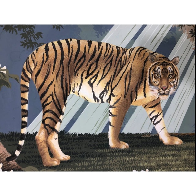 If you love the look of De Gournay wallpaper but not the price, this is for you. Lavish hand‑painted panoramic jungle...