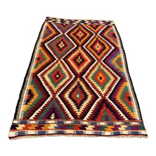 Vintage Bohemian Style Kilim Rug - 56" X 95" For Sale