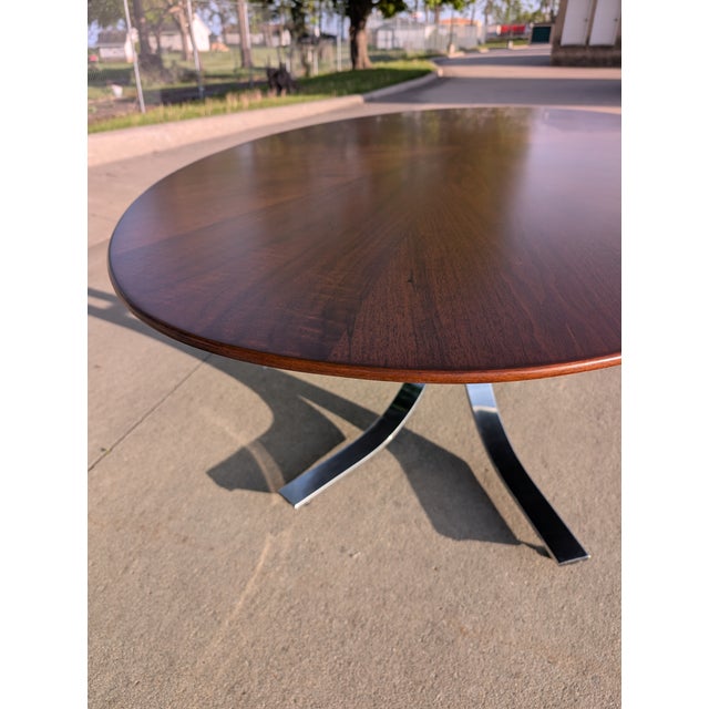 1970s Walnut Starburst Oval Dining Table by Osvaldo Borsani for Stow Davis For Sale - Image 9 of 18