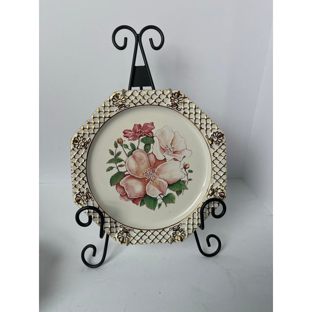 Historic Charleston Foundation Gold Trimmed Prehung Plates Featuring