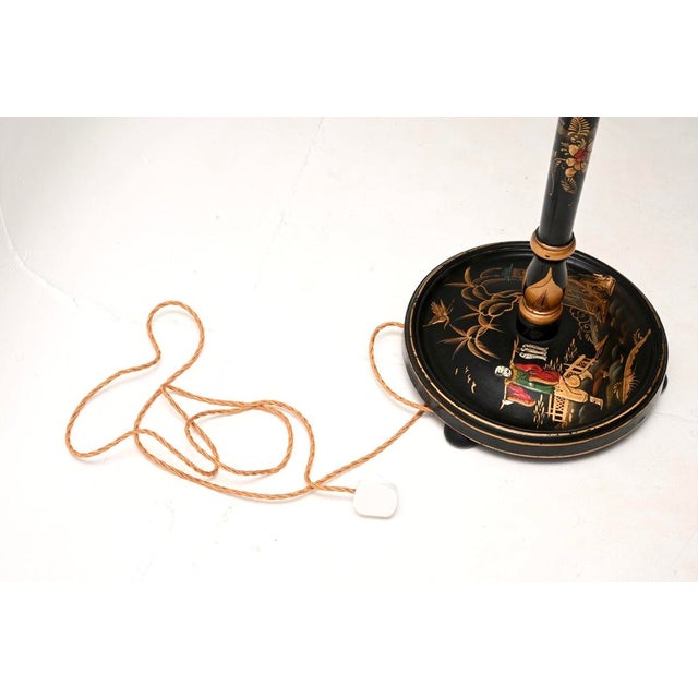 Antique Lacquered Chinoiserie Floor Lamp, 1930 For Sale - Image 6 of 10