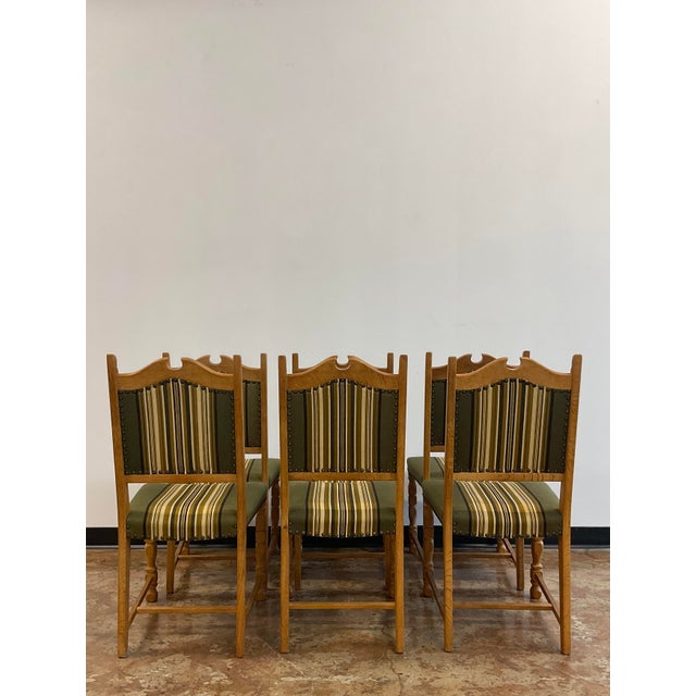 1970s Set of 6 Mid-Century Modern Oak Dining Chairs Attributed to Henning Kjaernulf For Sale - Image 9 of 17