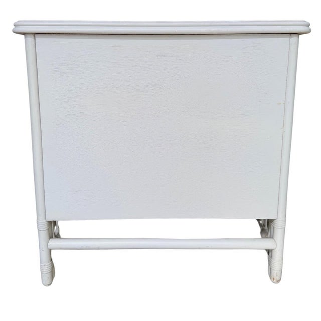 1970s White Wicker Oversized Nightstands Attributed to Ficks Reed - Set of 2 For Sale - Image 10 of 10