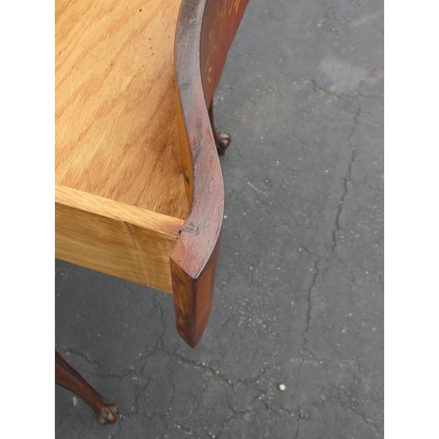 French Early 1900s Kidney Shape Carved Inlaid Small Writing Desk 6620 For Sale - Image 11 of 16