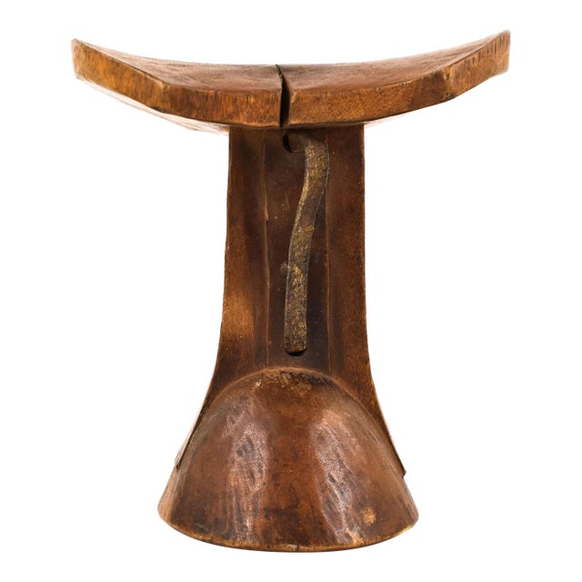 Early 20th Century Turkana Wood Headrest with Strap Kenya For Sale