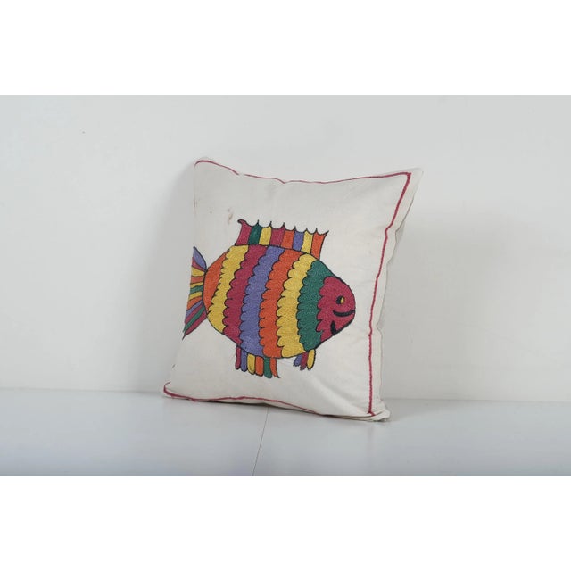 Uzbek Suzani Pillow Cover There are stains on this suzani. Elevate your home decor with our Turkish Suzani Pillow Cover,...