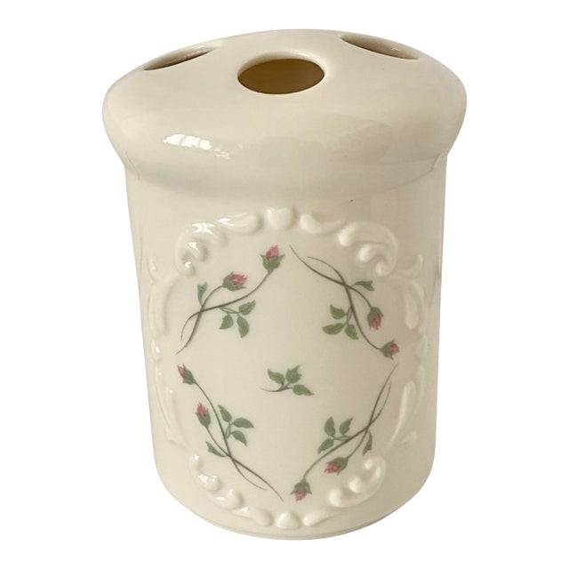 Late 20th Century Lenox Rose Manor Porcelain Toothbrush Holder Cream Ivory Pink Floral Excellent Condition For Sale