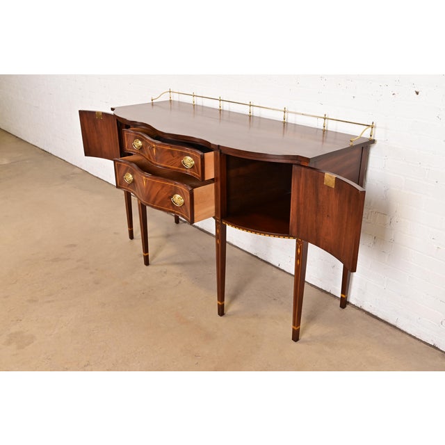 Henkel Harris Federal Inlaid Flame Mahogany Serpentine Front Sideboard Credenza With Brass Gallery For Sale In South Bend - Image 6 of 16