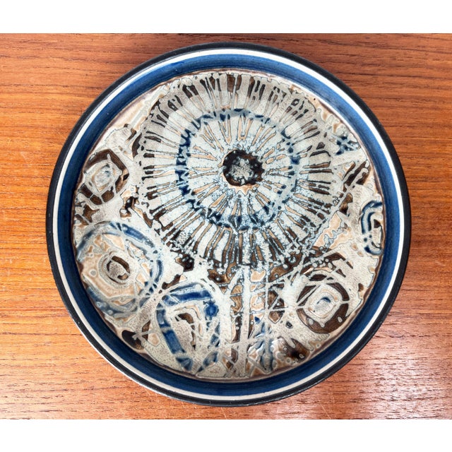 Mid-Century Modern Danish Porcelain Baca Series Bowl by Nils Thorsson for Royal Copenhagen, 1960s For Sale - Image 10 of 17