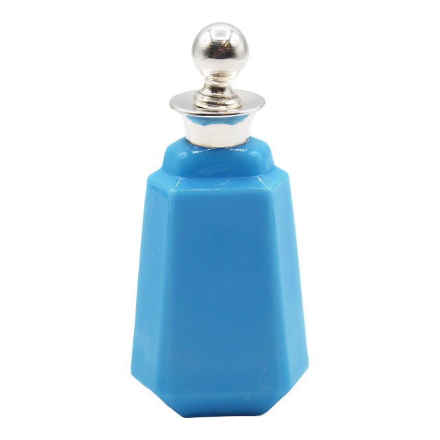 Circa 1920s Art Deco Octagonal French Blue Opaline Glass Snuff Bottle For Sale