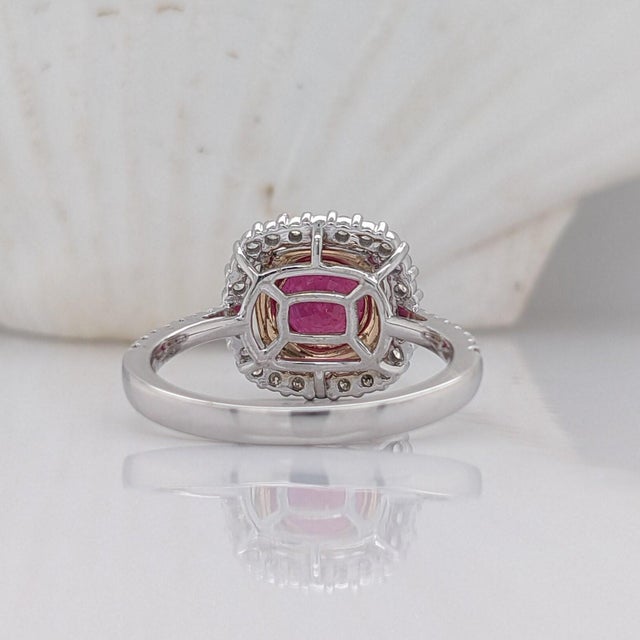 Beautiful Ruby Ring w Earth Mined Diamonds in Solid 14K White Gold Round 6mm For Sale - Image 4 of 8