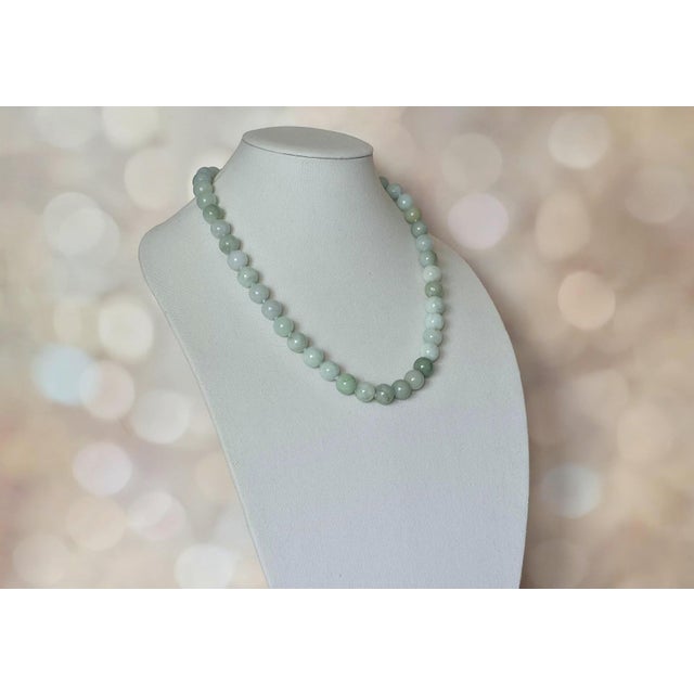 Vintage Burmese Jadeite Jade Knotted Beaded Necklace 24", Circa 1980s For Sale - Image 4 of 10