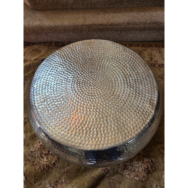 Hollywood Regency Vintage Hammered Metal Cocktail Table For Sale - Image 3 of 10