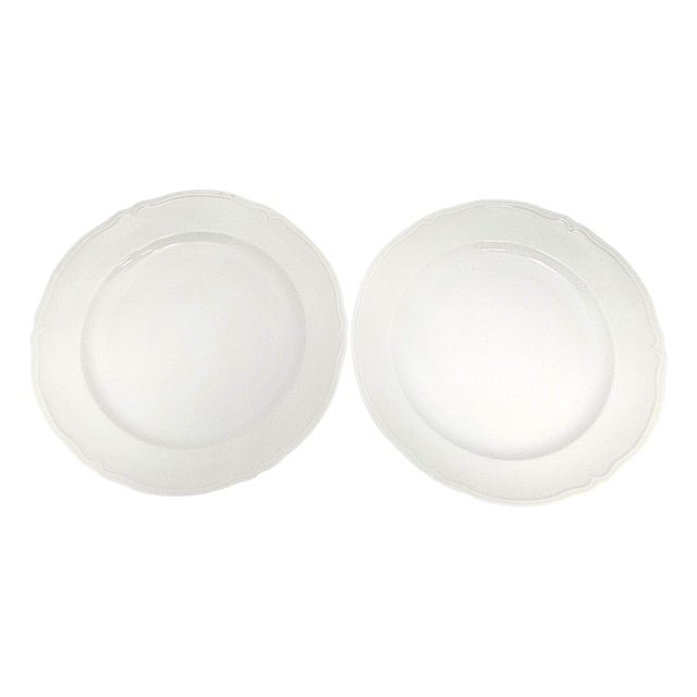 French Provincial Vintage French Limoges White Porcelain Louis XV Scalloped Plates, Set of 2 For Sale - Image 3 of 9