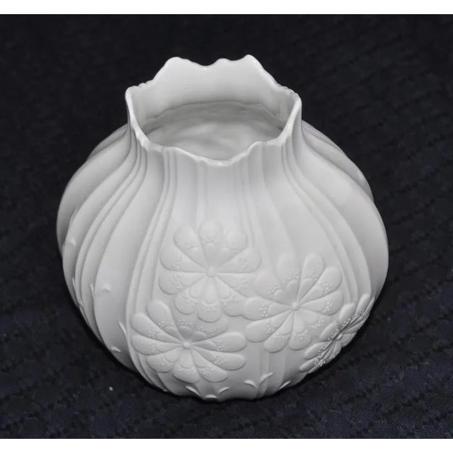 German Vase from Kaiser, 1960s For Sale - Image 4 of 8