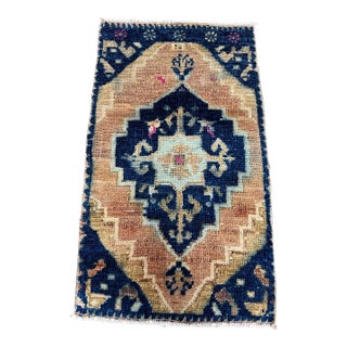 Turkish Yastik Rug 1'7" x 2'8" For Sale