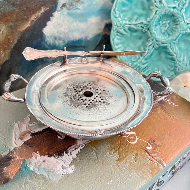 Antique Victorian Quadruple Silverplate Butter Cooler With Cow Finial and Butter Knife by Pairpoint For Sale - Image 9 of 13