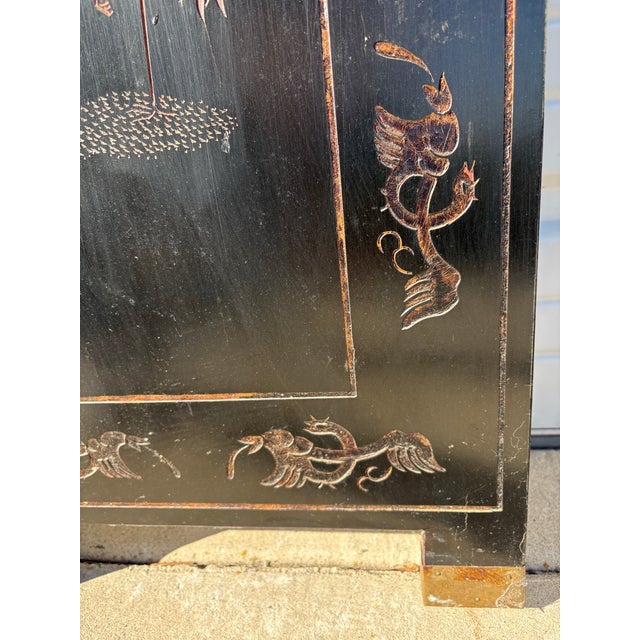 Mid-Century Chinese Export Handpainted Coromandel Folding Screen For Sale - Image 10 of 12