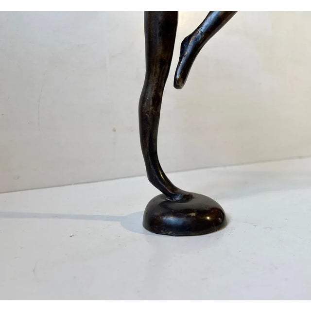 Vintage Androgynous Sculpture in Patinated Bronze, 1970s For Sale - Image 6 of 9