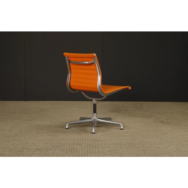 'Aluminum Group' Swivel Chair by Charles Eames for Herman Miller, 1980s, Signed For Sale - Image 13 of 17