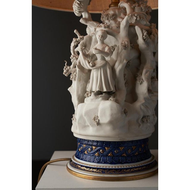 20th-Century Mangani Porcelain Table Lamp with Sculpted Figurines, Italy For Sale - Image 9 of 12