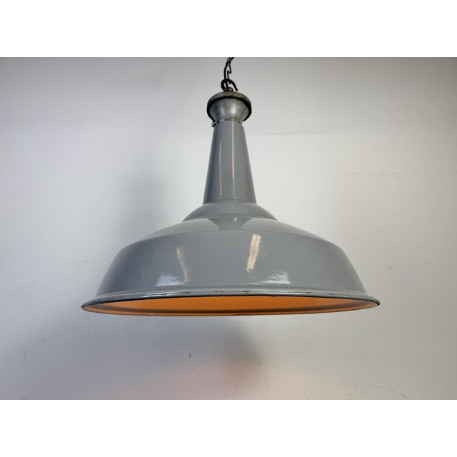 Large British Industrial Grey Enamel Factory Pendant Lamp from Benjamin, 1960s For Sale - Image 16 of 18