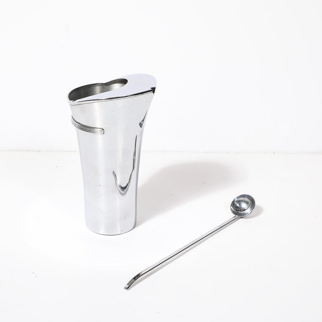 1930s Art Deco "Viking" Chrome Cocktail Pitcher by Walter Von Nessen for Chase For Sale - Image 10 of 14