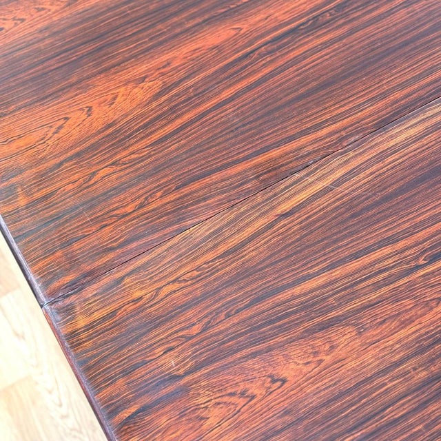 Round Dining Table in Santos, 1950s For Sale - Image 9 of 11