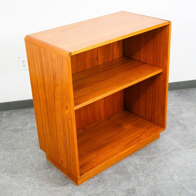 Mid Century Danish Modern Bookshelf Cabinet Teak Shelves Glass Doors Display MCM For Sale - Image 11 of 11