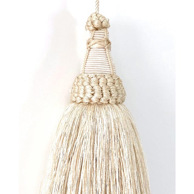 English Key Tassel in Cream Color With Looped Ruche Trim For Sale - Image 3 of 12