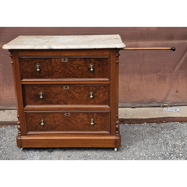 Brown 19th Century French Louis Phillipe Burl Walnut Marble Top Rolling Commode Chest of Drawers For Sale - Image 8 of 13