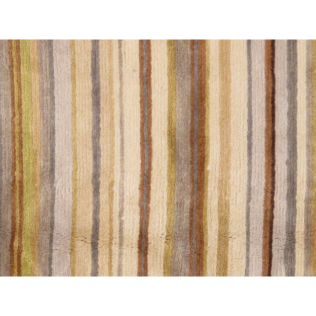 The brand Pasargad is the perfect blend of class and elegance. This rug is from the Modern collection and features a...