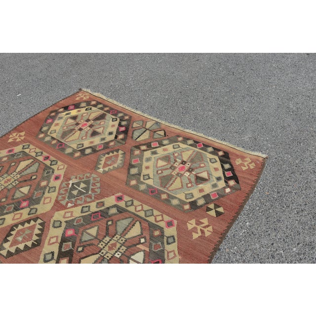 1970s 1960s Turkish Rustic Style Geometric Design Vintage Kilim Rug For Sale - Image 5 of 13
