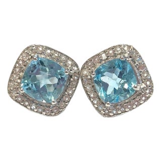Late 20th Century Pair of Bochic "Capri" Vintage Diamond & Blue Topaz Italian Stud Earrings Set 18K Gold & Silver For Sale
