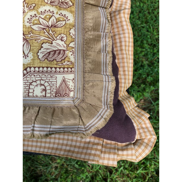 French Country French Country Accent Pillow For Sale - Image 3 of 6