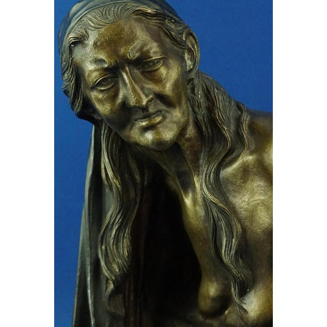Vincenzo Gemito, Art Nouveau bronze sculpture titled La Sibilla, 19th Century, Naples Italy For Sale - Image 12 of 18