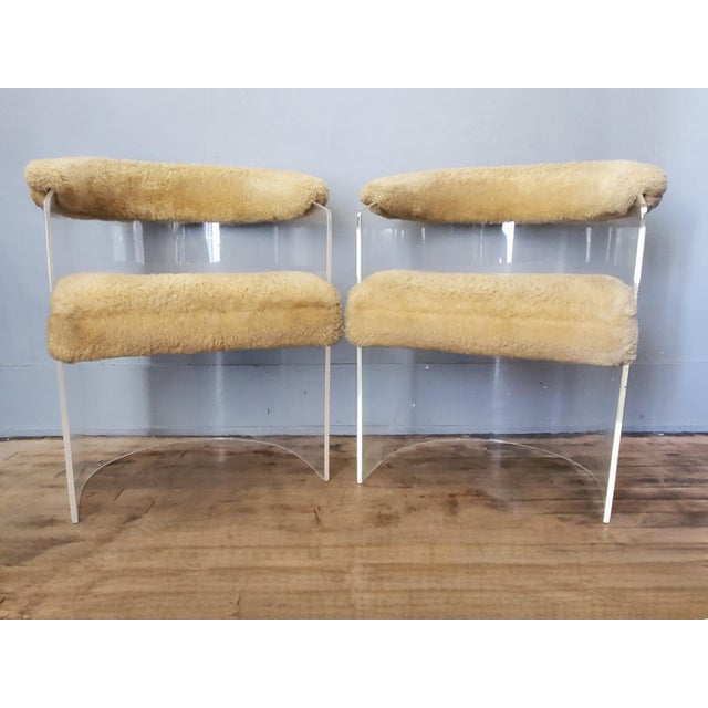 1970s Lucite Barrel Chairs by Hill Mfg, Inspired by Kagan - Set of 2 For Sale In Rochester - Image 6 of 8