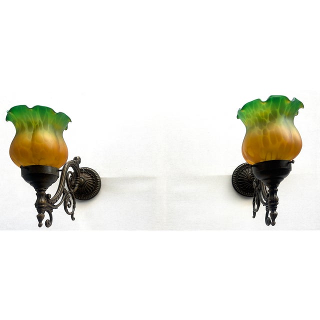 Gold French Brass and Glass Wall Lamps, 1960s, Set of 2 For Sale - Image 8 of 11