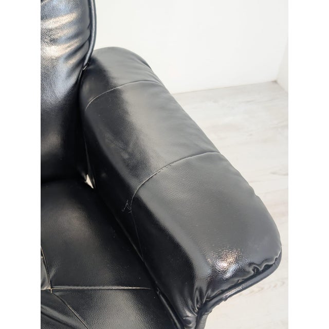 Adjustable Leather Armchair with Ottoman in Black, 1975 For Sale - Image 18 of 18
