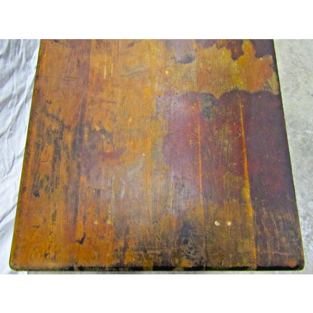 19th Century Early American Style Cedar Constructed Trunk Blanket Chest Castors For Sale - Image 13 of 16