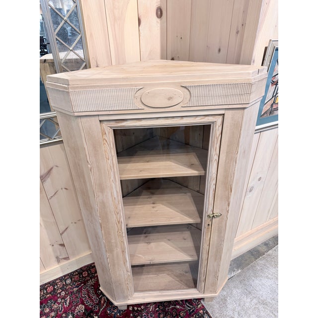 Wood Late 20th Century Natural Pine Corner Display Cabinet With Fluted Crown and Glass Door For Sale - Image 7 of 9