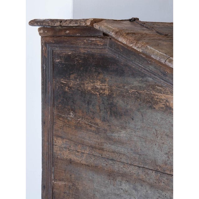 Rustic 18th Century Italian Sideboard For Sale - Image 3 of 17