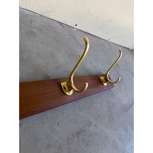 1960s 1960s Danish Mid Century Modern Teak Wall Coat Rack - Scandinavian Design Solid Wood Hook Rail For Sale - Image 5 of 7