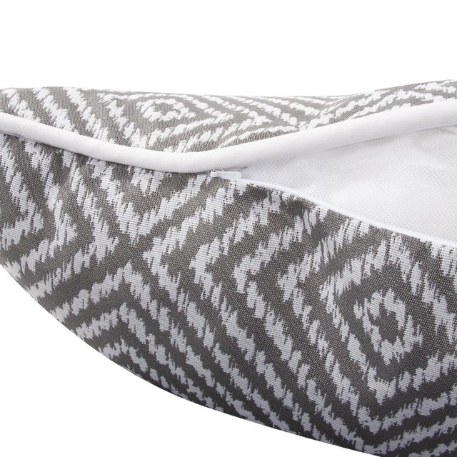 2020s 24 x 24 Outdoor Pillow Helm Pewter- Down Alternative Insert For Sale - Image 5 of 7
