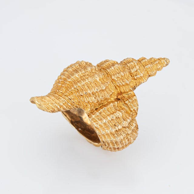 Vintage Seashell 18k Yellow Gold Cuff Cocktail Ring Size 5.5 | Chairish