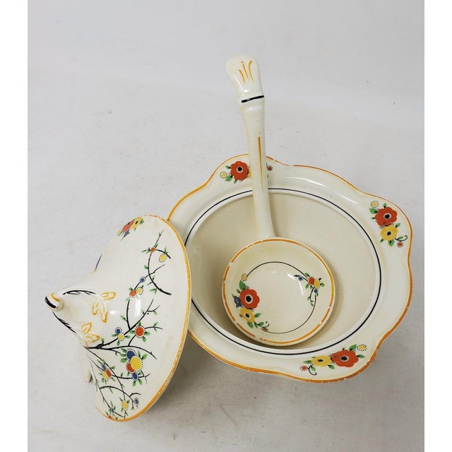 Ivory Vintage 1930s Woods Ivory Ware Sauce or Gravy Bowl With Ladle and Lid For Sale - Image 8 of 18