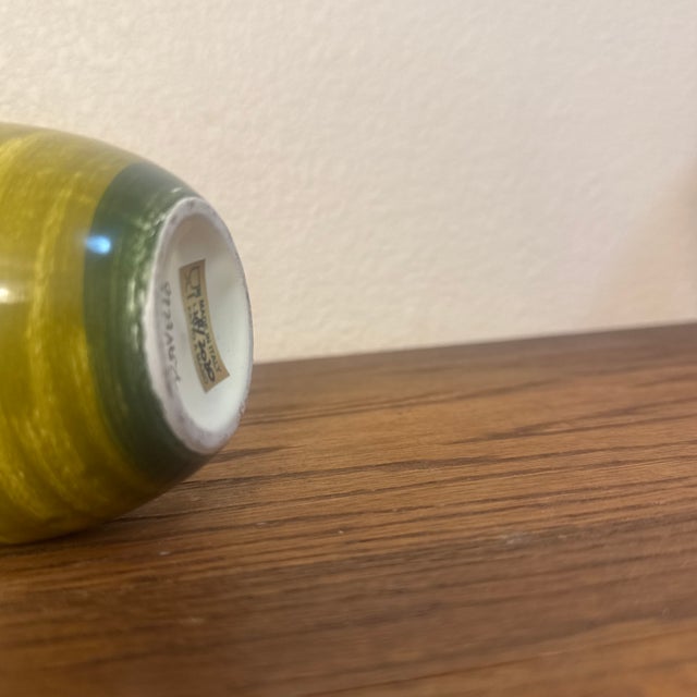 Vintage Italian Ceramic Olive Oil Dispenser Hand-Painted Tuscan "Olio" Cruet Bottle For Sale In Minneapolis - Image 6 of 7